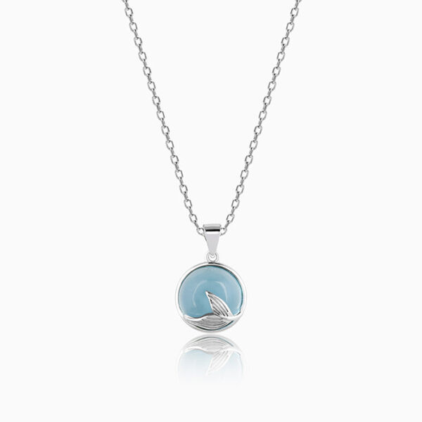 "Water Pearl Dolphin Necklace